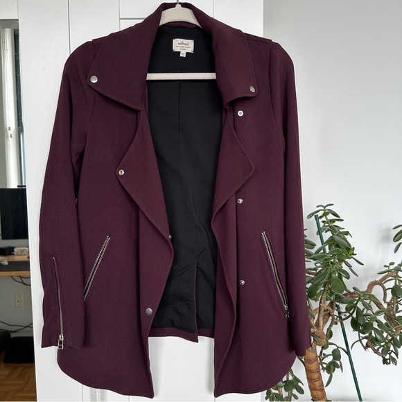 Aritizia Wilfred Burgundy Mayat Crepe Women's Jacket, Mulled Wine Color, NWOT - Picture 3 of 11
